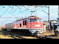 新潟市内の信越本線でＥＦ５１０《レッドサンダー》牽引の日本海縦貫線貨物列車を撮影。