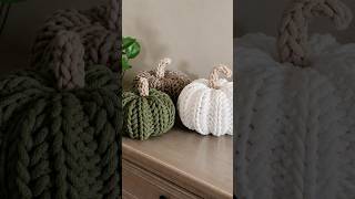 Crochet Pumpkkns 🎃 #crochet #crochettutorial #crochetpumpkin #crochetpattern