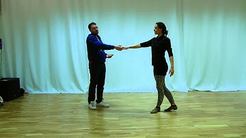 Zouk class Bremen. Beginners 1. 28.04.15. Bumerangue reverse + Change the hands + elastic