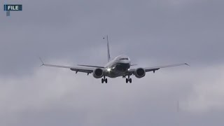 Older Boeing plane found to have missing panel after flight from California to southern Oregon | Mor
