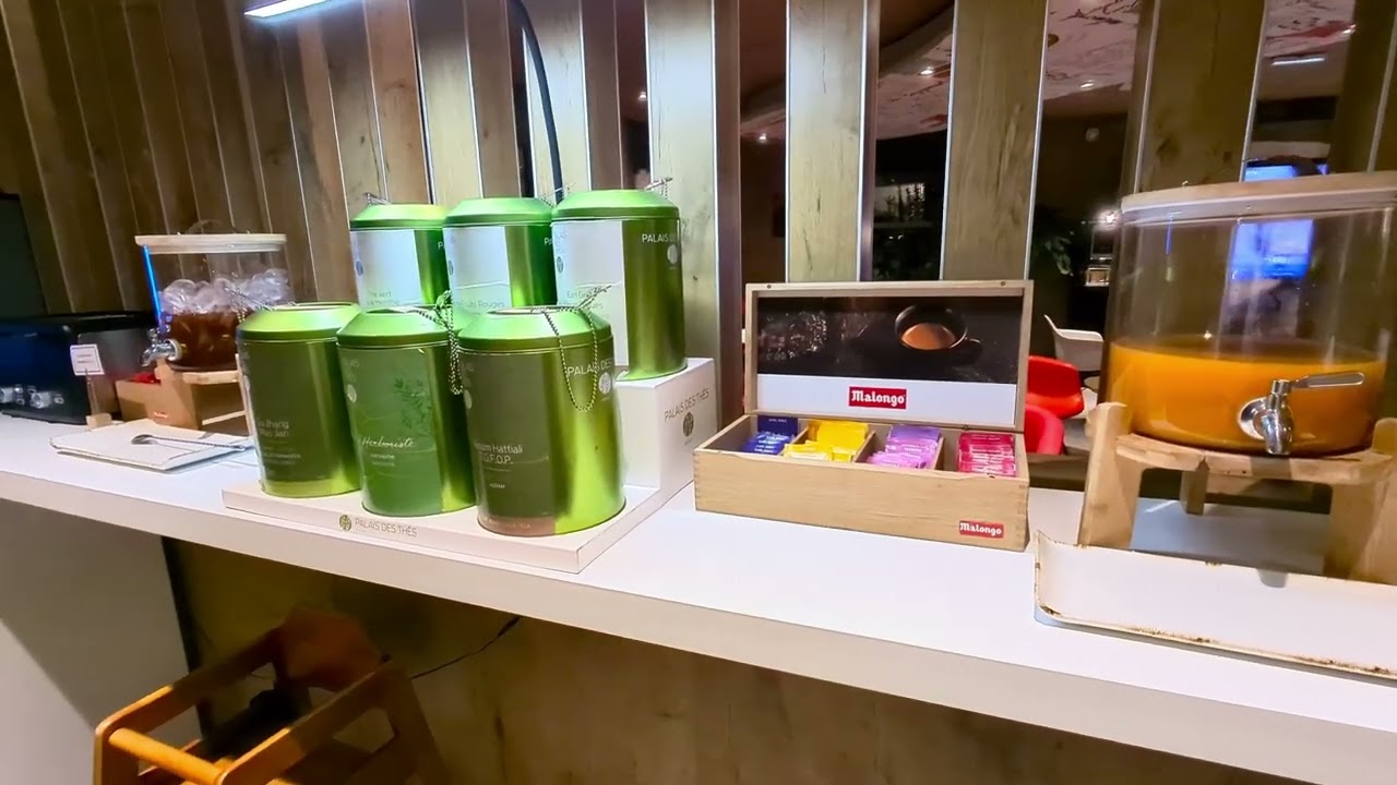 The buffet breakfast at the ibis red ( possible budget as well ) cahors