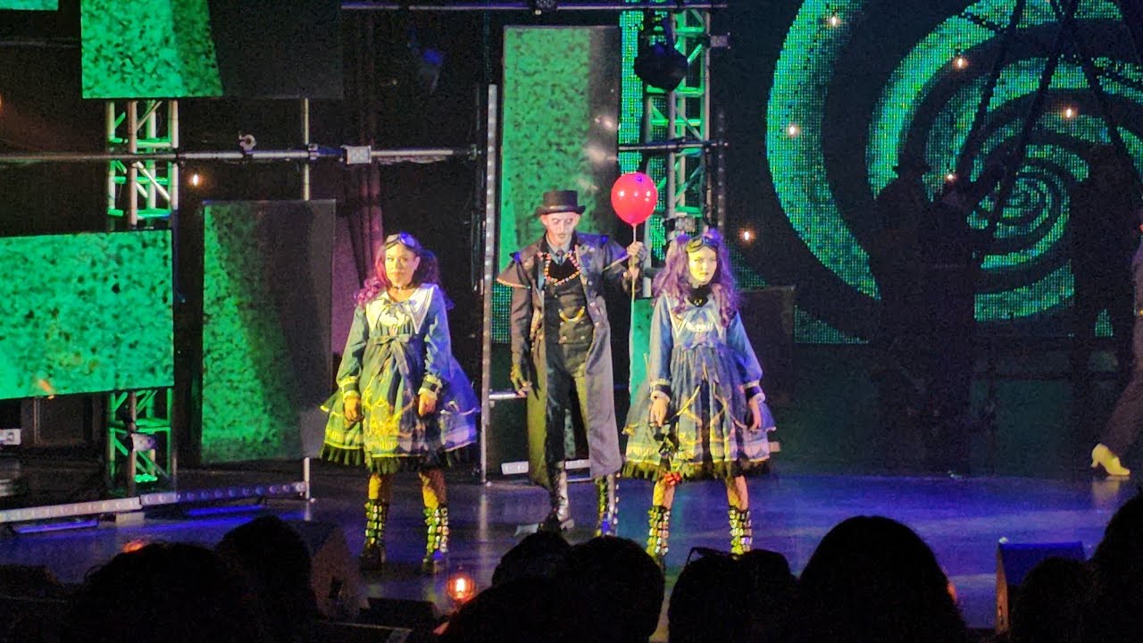 H. H. Holmes Freak Show! Six Flags Over Texas! 09/23/2023