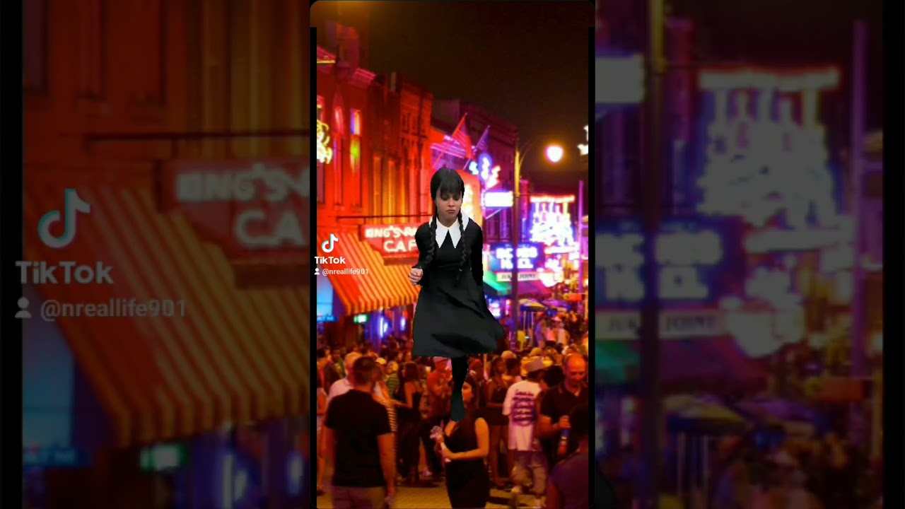 Women on Beale St when Glorilla comes on 🤷🏿