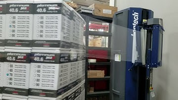 Lantech Q400XT simple automatic stretch wrapper