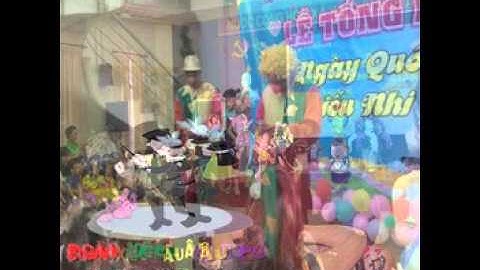 17’[0915 486 473] Diễn viên biểu diễn xiếc , hề, ảo thuật