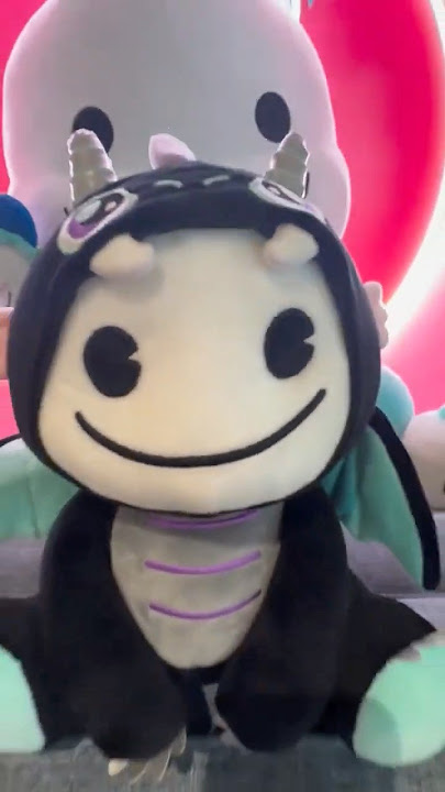 BIGO LIVE - Don't you just love our dragon DINO? 😎