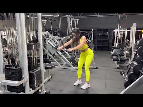 Cable straight arm lat pushdown