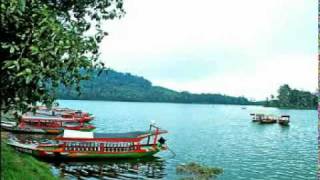 Download lagu D3 dibalas dgn dusta D3 dibalas dgn dusta