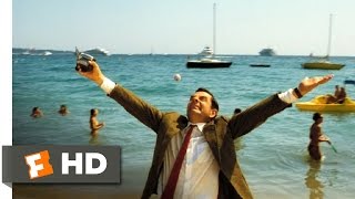 Mr. Bean's Holiday (10/10) Movie CLIP - Bean at the Beach (2007) HD