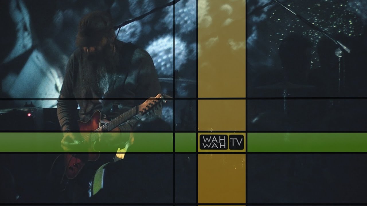 KNALL - coffeeholics - live (1/4) @ Tonzonen-Labelnight 2017 - lightshow by Peter Petersen