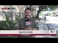 Solicitantes de ciudadanía esperan meses después de la entrevista