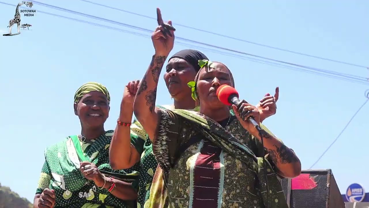 MARSABIT TOWN WALK // GUMI SAKU MIRRA SACCO // WITH ARTIST STEPHEN GUFU