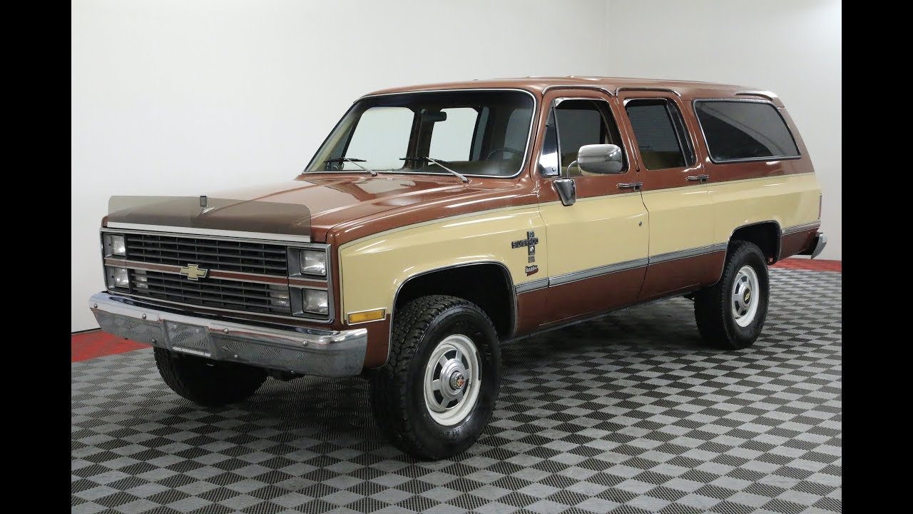 Suburban chevrolet 1983