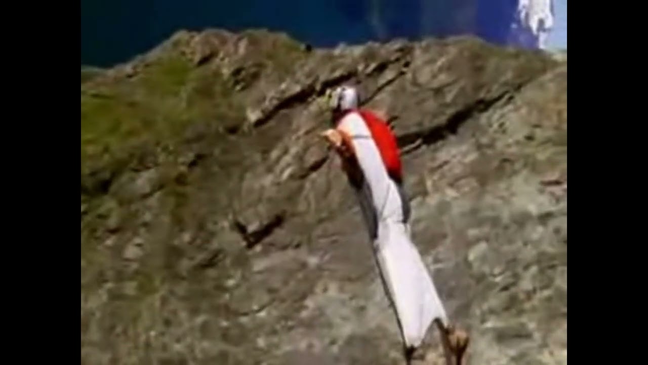 avo   sunshine falls 2009