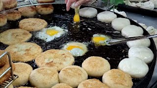 Shredded Radish Fried Bun,Scallion Pancake/蘿蔔絲餅,炸蛋蔥油餅 Taiwan Street Food
