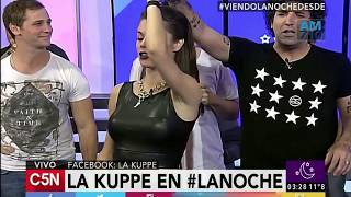 La Noche Que Flor Ventura Dio Vueltas En Calzas Cuero - Leather Leggins
