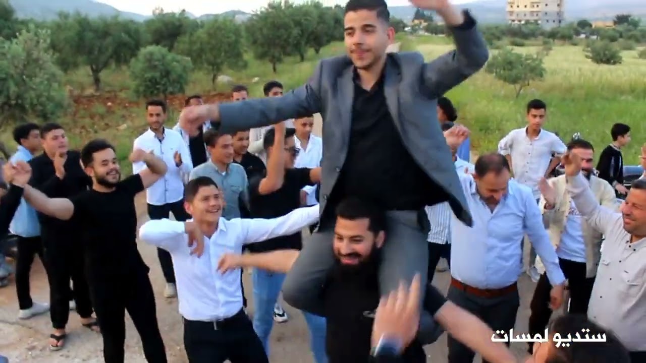 فاحت ريحة الفرح فاحت ريحة الورود   زفة العريس حسن عبدو سجيع #زفات_سورية   @اجمل الزفات