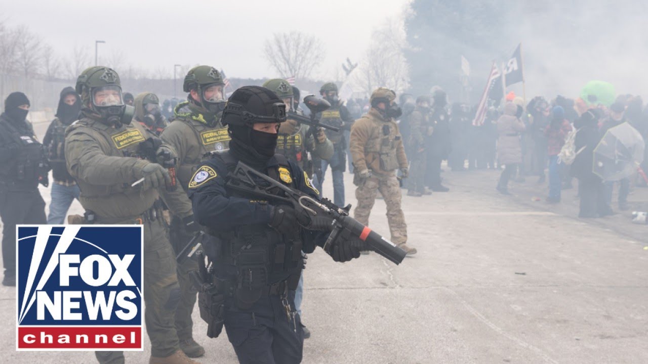 Pentagon readies 1,500 troops as Minneapolis ICE clashes intensify: Report