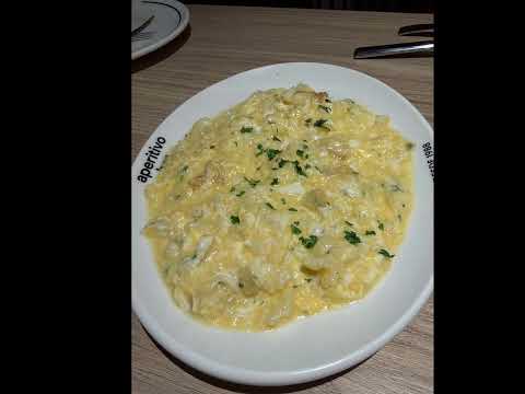 Video Hoy comida con amigos en Aperitivo Bar