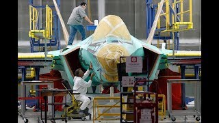 جولة داخل مصنع المقاتلة F-35