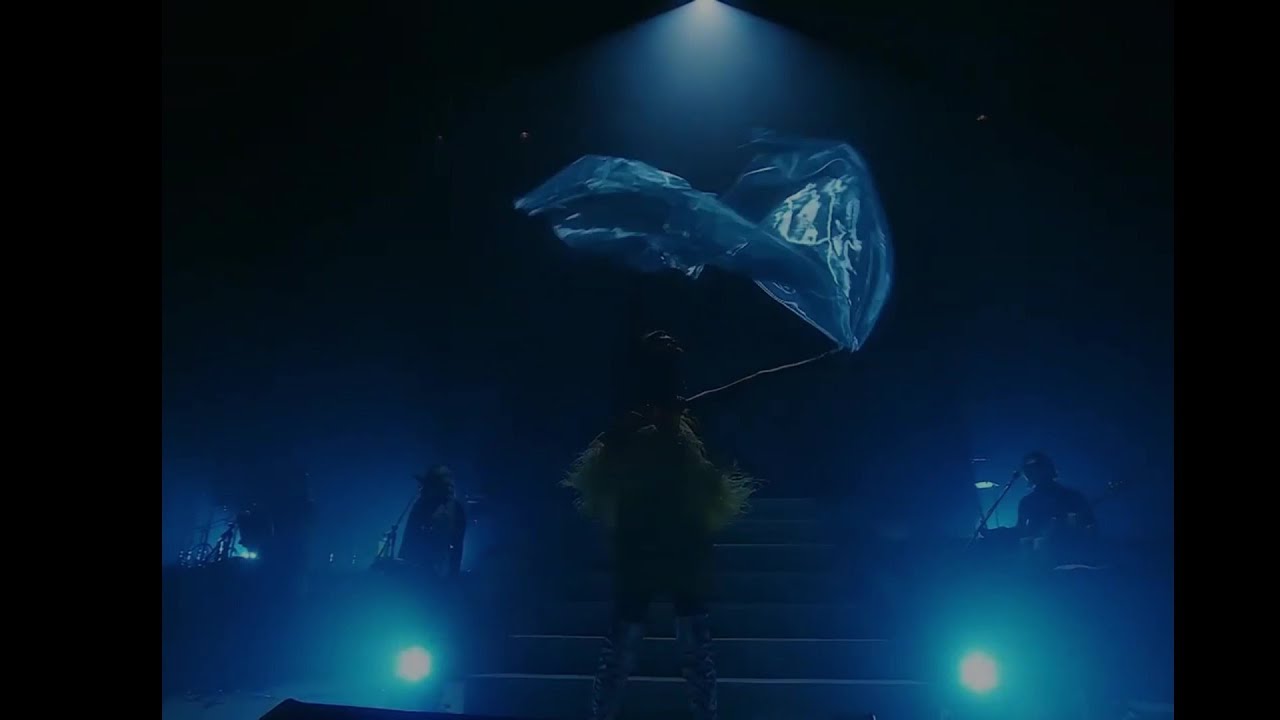 中山美穂：Mellow (Live Mix from 1992, 2024, and 1992 MV) - YouTube