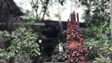 Wood Carving - Di Lặc ngồi trên núi đá ngự gốc tùng | Chất liệu gỗ Sưa già đỏ tía | Woodworking art