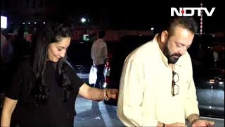 Sanjay Dutt's Dinner Party With Manyata, Priya & Namrata