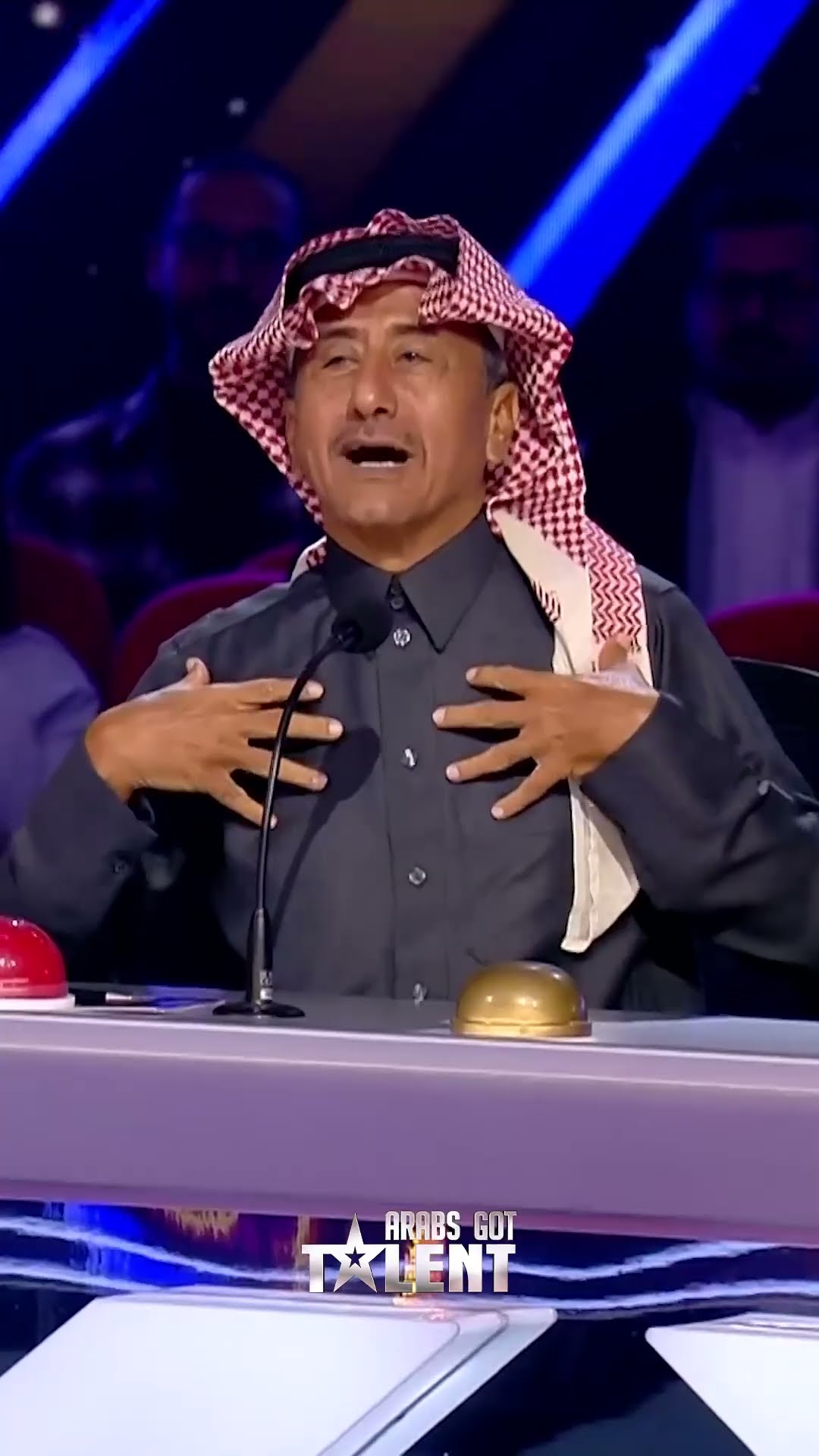 ناصر القصبي يحاول تقديم باسم يوسف بشكل غريب ???