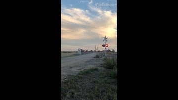 Front locomotives of BNSF intermodal