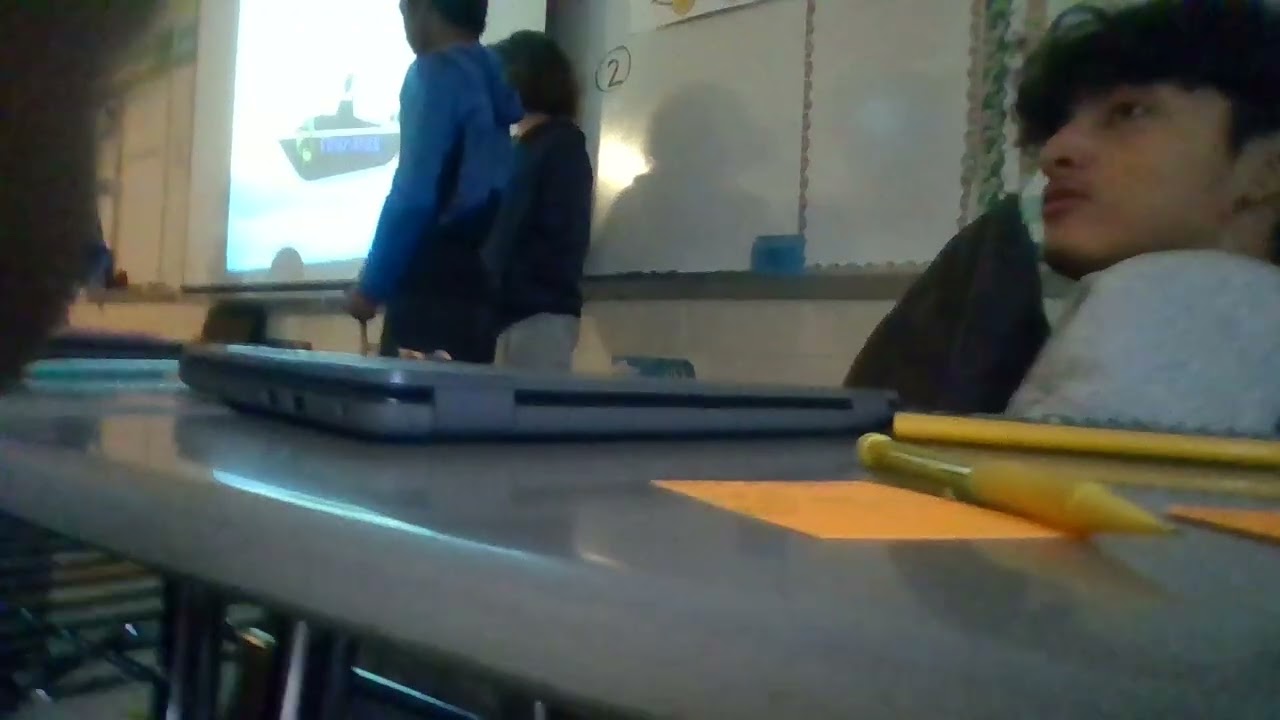 Loll eliot 🤣🤣🤣