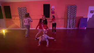 Shake Santa Shake by Zendaya featuring Soul Steppin’ Studio   🎄 Merry Christmas to all! 🎁