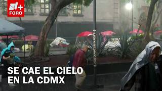 Diluvio en el Zócalo: Fuerte lluvia sorprende al Centro Histórico de CDMX