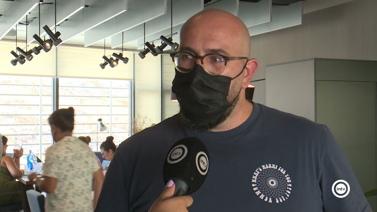 El Terrao se convierte en una de las terrazas de moda de la capital almeriense