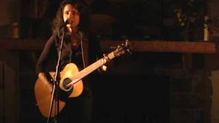 Lucy Kaplansky - Manhattan Moon chords