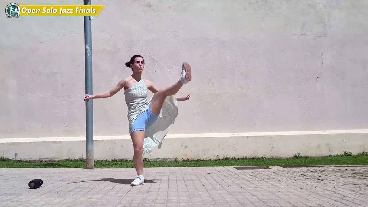 YouTube video bXrCLL1_e7Y