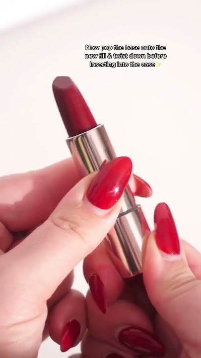 Take notes, boo!! 🤩 How to refill your #Fenty Icon Refillable Lipstick 💋💄