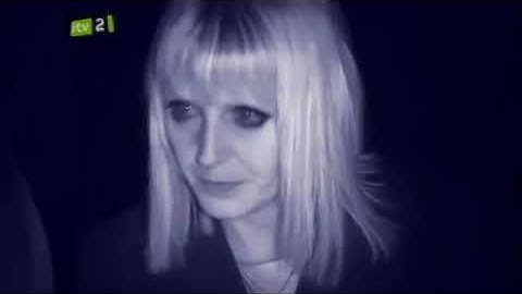 Boyzone and Louis Walsh Ghosthunting with Yvette Fielding. part 8