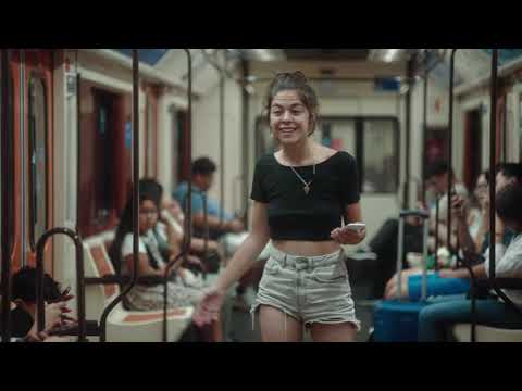 ARANTXA VÁZQUEZ - O Todavía (de Escandar Algeet) | Poesía en el Metro - Versódromo 2024