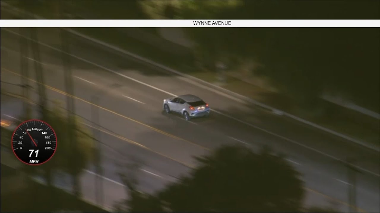 Live: Police chase possible stolen vehicle in San Fernando Valley - YouTube