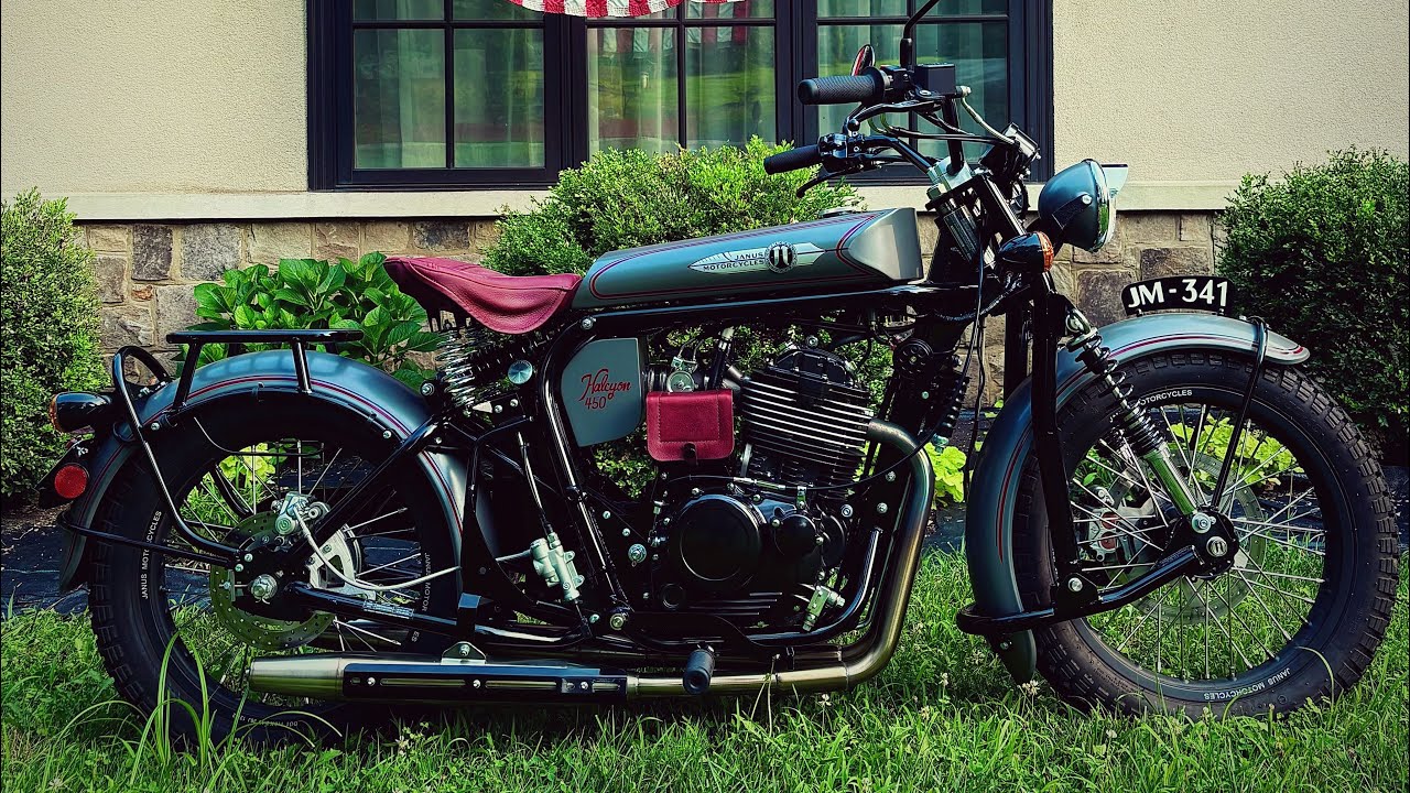 Seems Pretty SAFE to Me - Janus Halcyon 450 Motorcycle Highway SPEED and Stability Test 