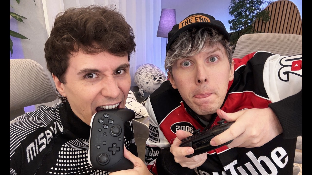 DAN AND PHIL VS PHANS KART CLASH EXTREME