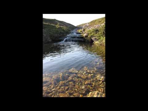 Video: Wasser Und Stein