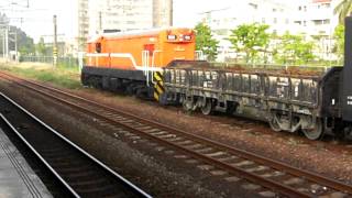 7801次 R55本務 新營站調車