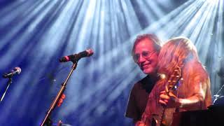 Grace Potter & Jackson Browne - "Angel From Montgomery" (Live at Grand Point North 2018) chords