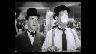 Cella Movie con un'unica striscia di pellicola Laurel and Hardy 