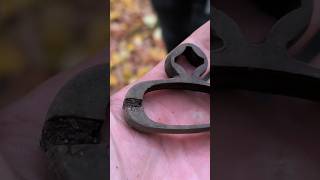 Где-то рядом лежит шашка... #metaldetecting #копповойне #клад #металлоискатель