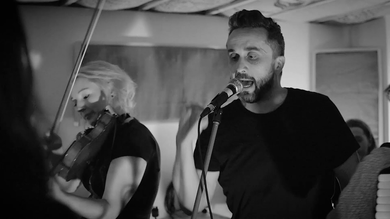 Cyclo Timik- Tonton Polka ( live at Love shack Studios party)