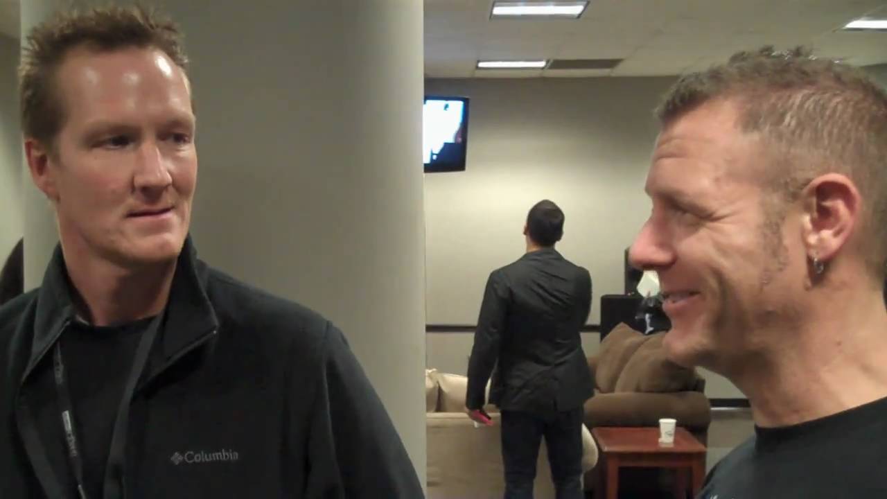 Obejrzyj RoadDawg Online Gear Check - The CMA Awards w YouTube Obejrzyj RoadDawg Online Gear Check - The CMA Awards w YouTube