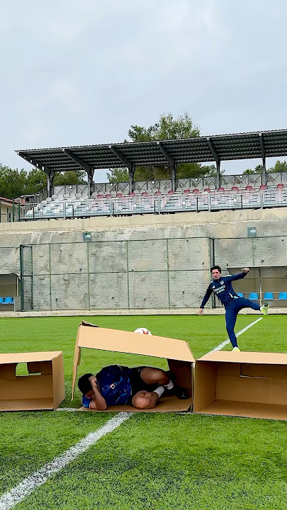 PICK THE WRONG BOX AND YOU'RE OUT! ⚽️☠️