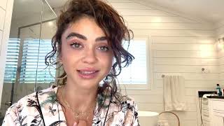 Celebrity Sarah Hyland stories Net Worth
